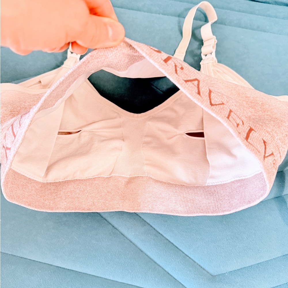 Kindred Bravely Pink Seamless Nursing Sports Bra Medium - Picture 6 of 8